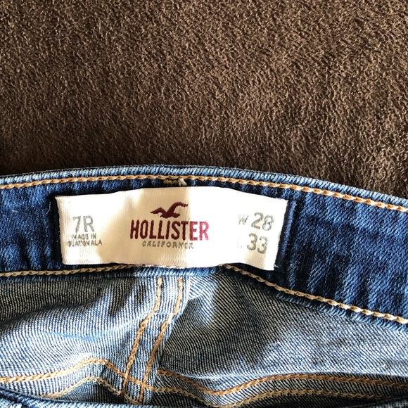 Hollister NWT size 7 - Picture 2 of 2
